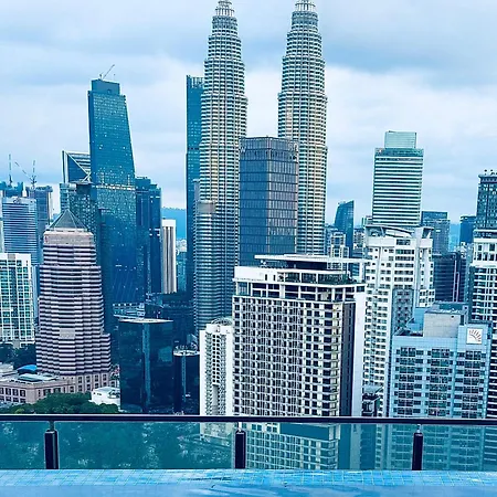 The Luxe Klcc By Comfort Dwellings